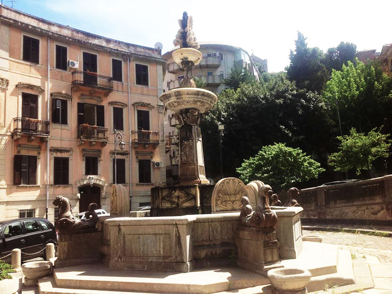 Fontana Falconieri Fontana Falconieri
