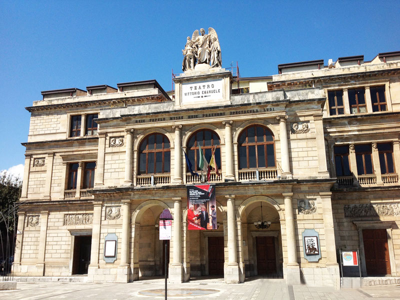 Il Teatro Vittorio Emanuele II